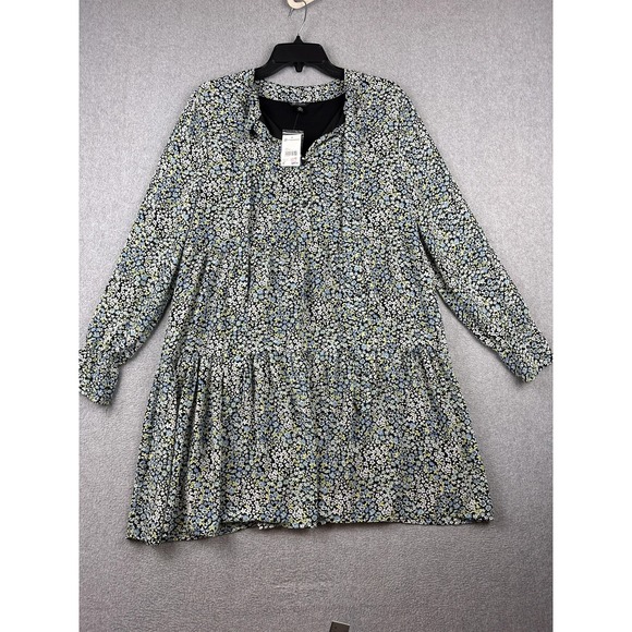 Versona Dresses & Skirts - Versona Dress Womens Medium Green Multi Floral Long Sleeve Tiered Swing NWT